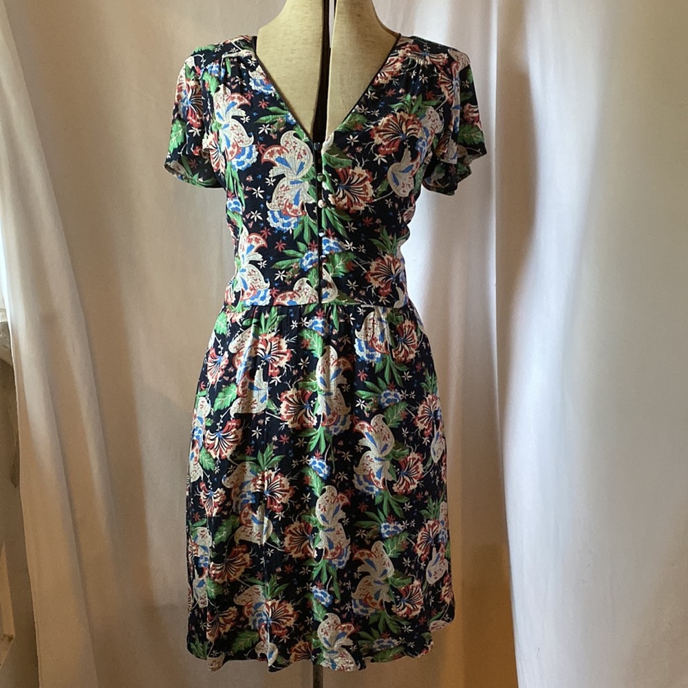 J. Crew Island Floral Button Front Dress, size 6 - Picture 2 of 6